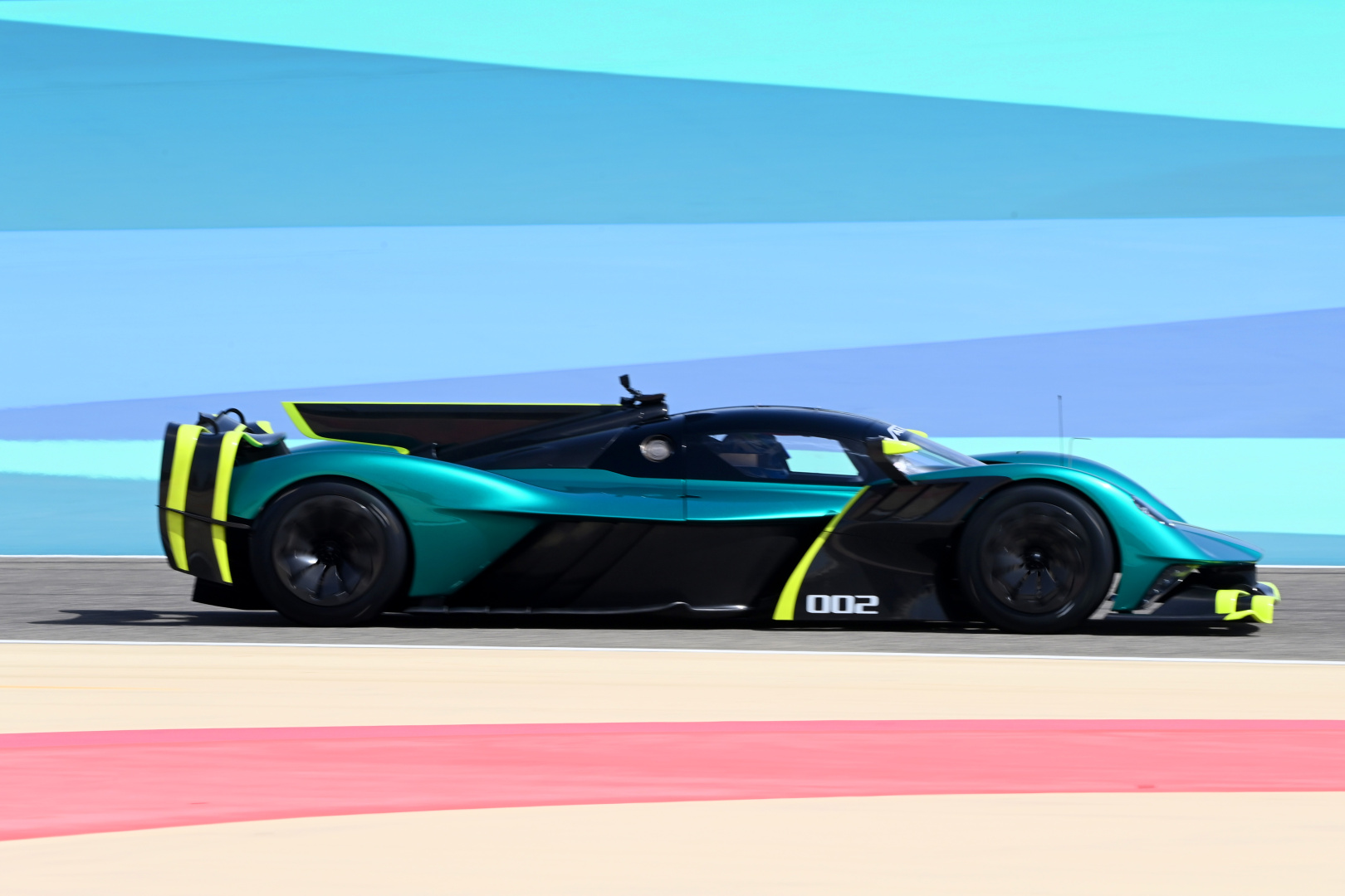 SMALL_Valkyrie AMR Pro_Bahrain 2022_05